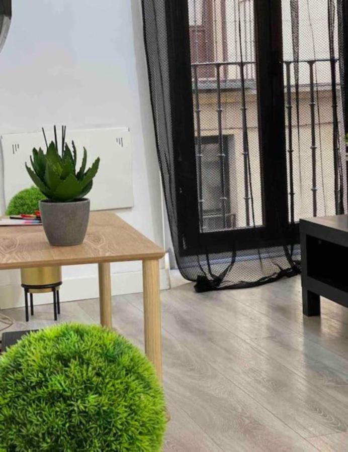 Casa Boss Plaza Mayor Madrid Exterior photo